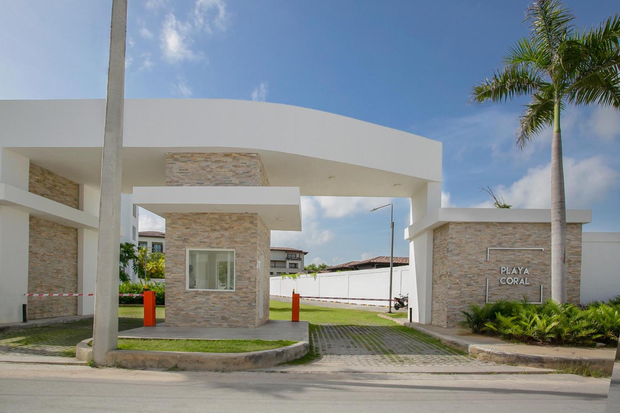 Destination Jelly / Playa Coral Condo プンタ・カナ エクステリア 写真
